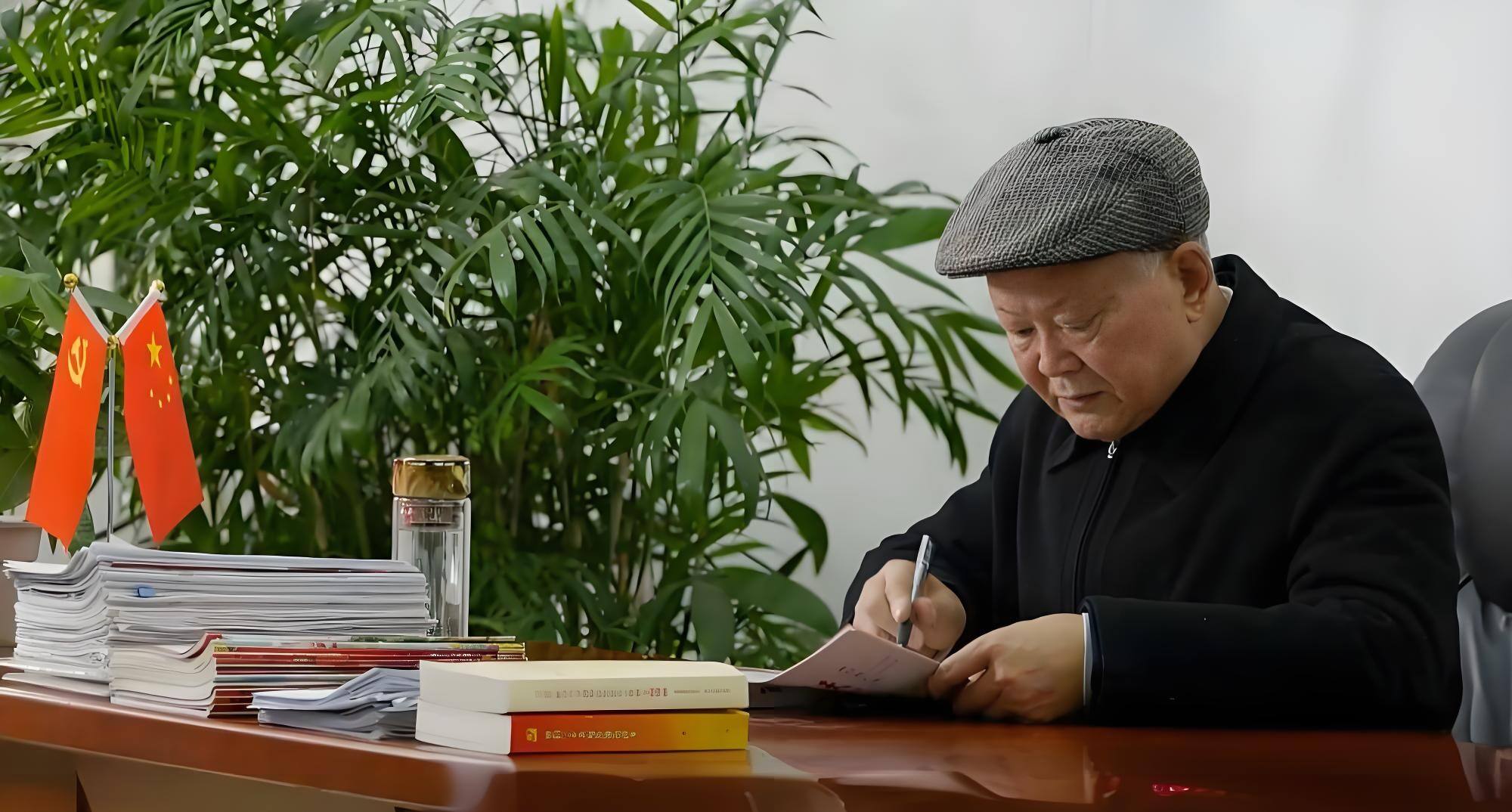 唐順德.jpg